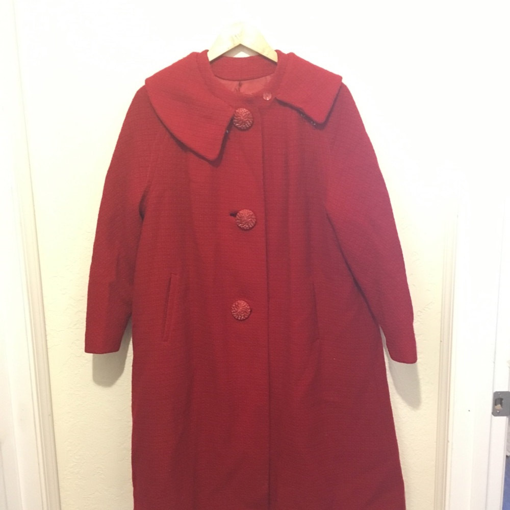 Red Bombshell Jacket - Picture 2 of 5